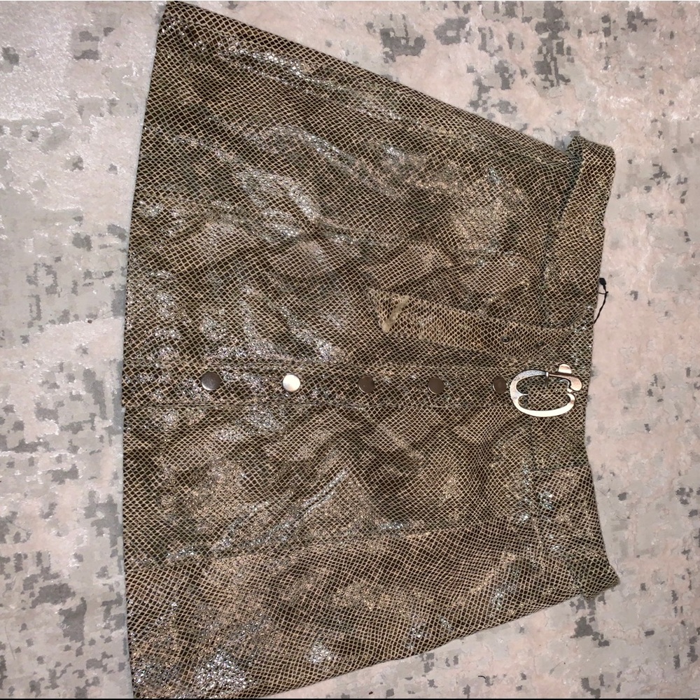Snake print Mini Skirt - Picture 3 of 5